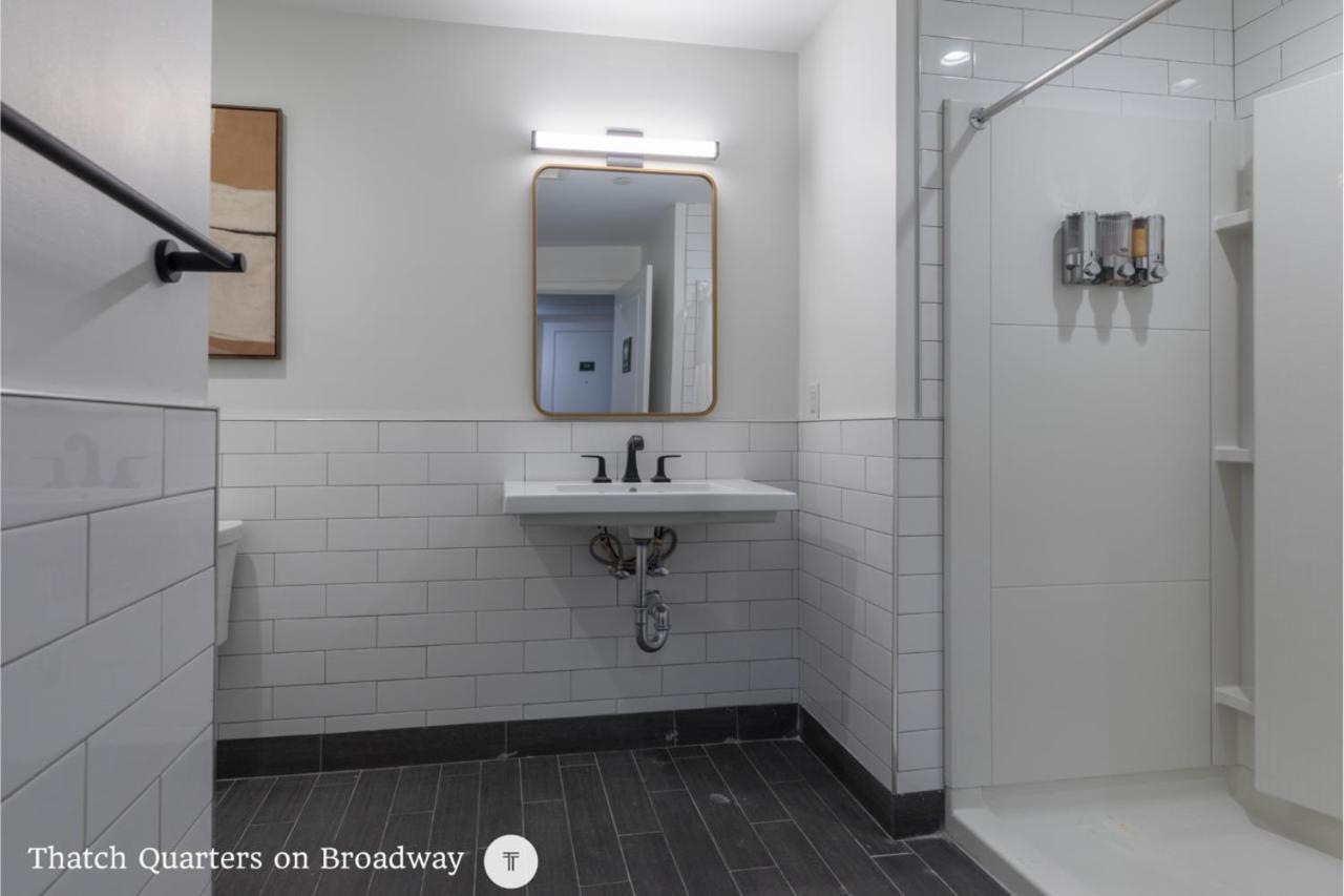 West Broadway Quarters By Thatch Boston Exteriör bild